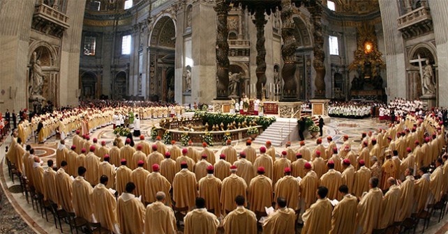 sinodo dei vescovi in torno al papa